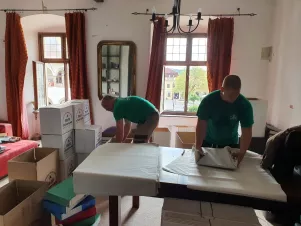 Crating & Packaging of Antiques